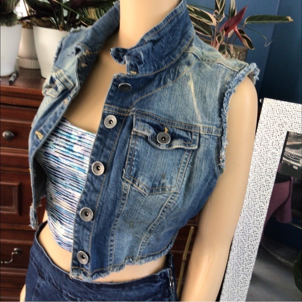 Women Blue Denim Vintage Style Y2K Vest size Medium
